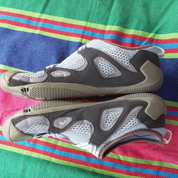 Sperry Top-Sider Slip Ons - Picture 4 of 5